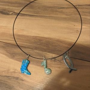 Necklace w/ interchangeable charms